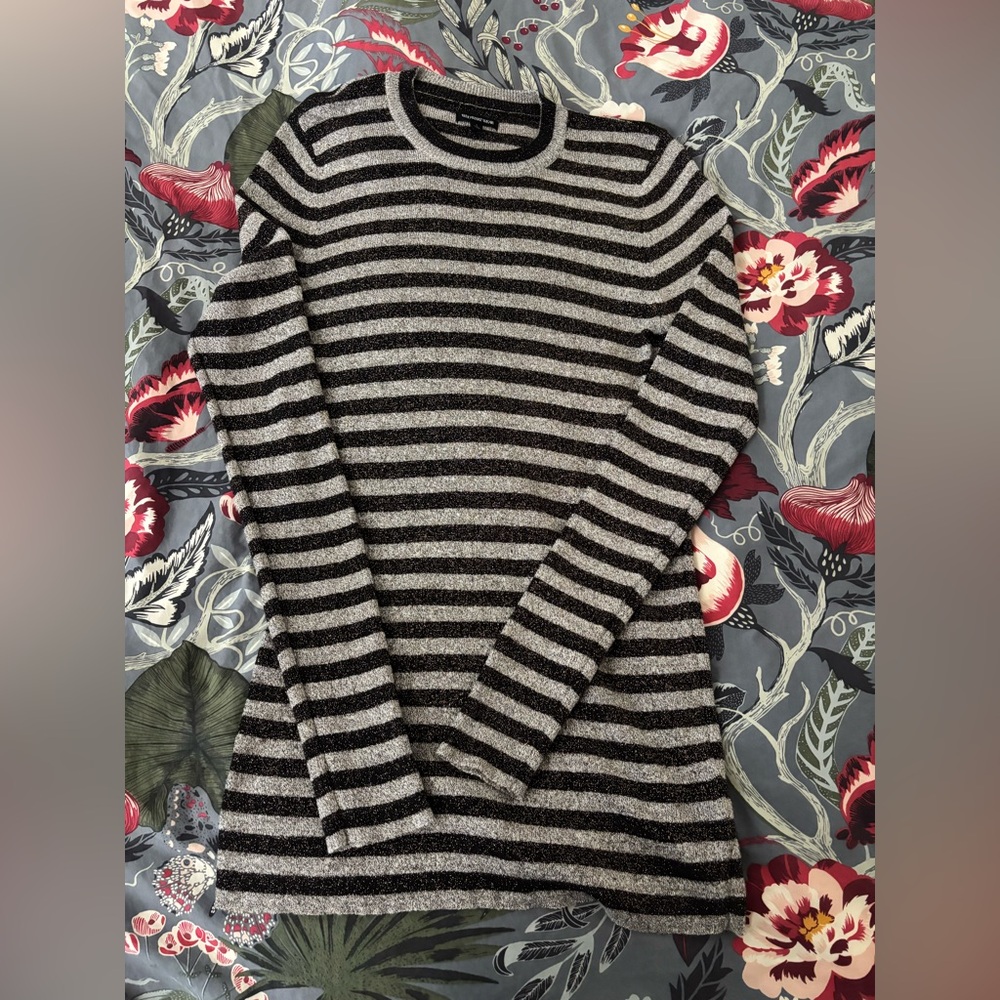 Who What Wear Black & Gray Striped Crewneck Sweater